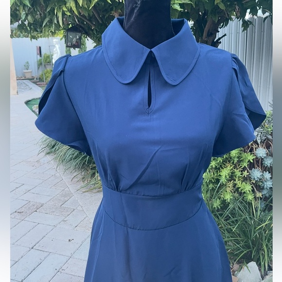 Classic Navy Fit-and-Flare Dress with Peter Pan Collar - Picture 2 of 4